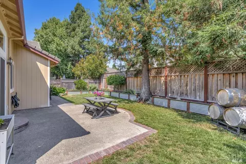 551 Shagbark St, Windsor, CA 95492 photo 29