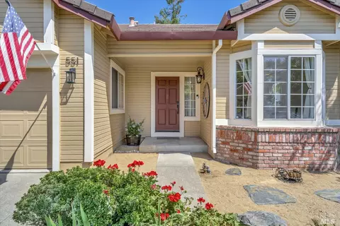551 Shagbark St, Windsor, CA 95492 photo 3