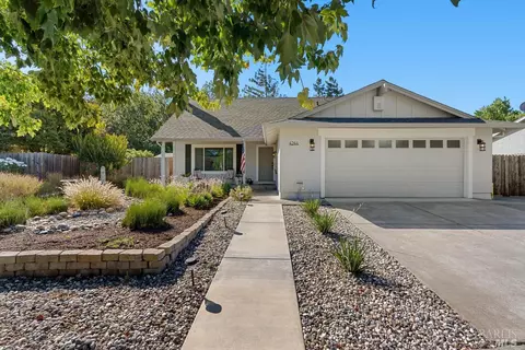 4244 Brookshire Cir, Santa Rosa, CA 95405