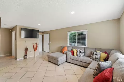 59 Parrott St, Vallejo, CA 94590 photo 6