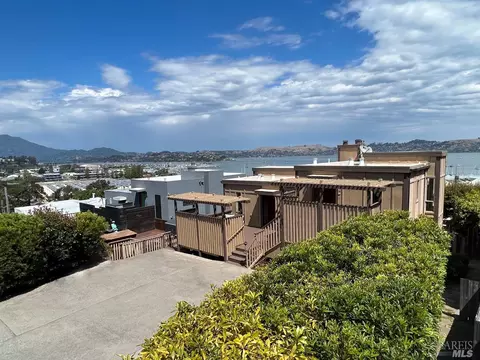 16 A Marie St, Sausalito, CA 94965