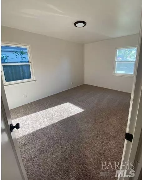 881 Beechwood Ave, Vallejo, CA 94591 photo 10