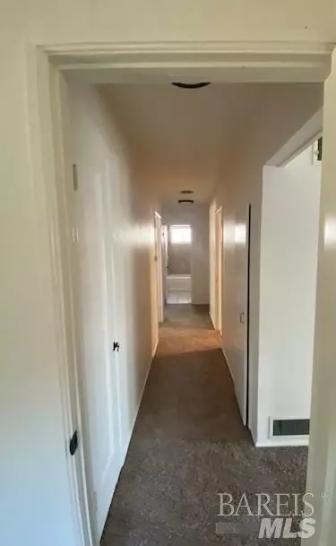 881 Beechwood Ave, Vallejo, CA 94591 photo 18