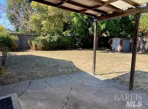 881 Beechwood Ave, Vallejo, CA 94591 photo 6
