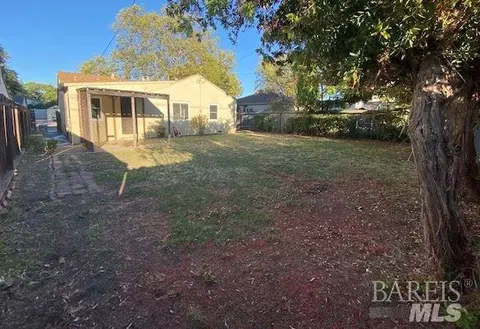 881 Beechwood Ave, Vallejo, CA 94591 photo 4