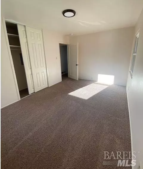 881 Beechwood Ave, Vallejo, CA 94591 photo 11