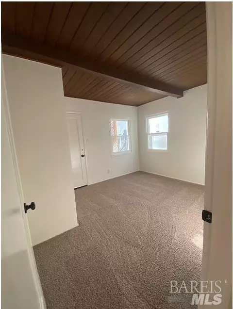 881 Beechwood Ave, Vallejo, CA 94591 photo 14