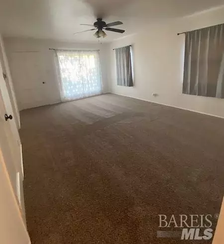 881 Beechwood Ave, Vallejo, CA 94591 photo 9