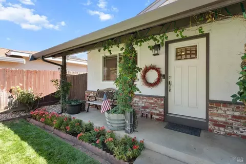1986 Winston Dr, Fairfield, CA 94534 photo 5