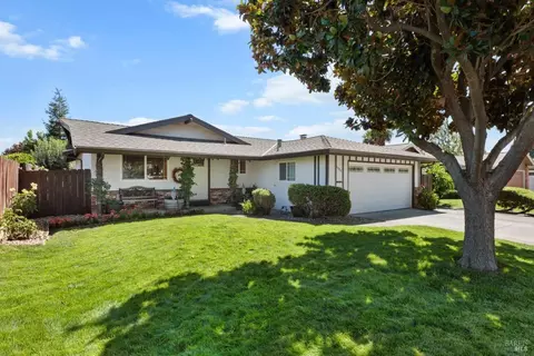1986 Winston Dr, Fairfield, CA 94534 photo 4