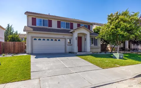 408 Pearce Ct, Suisun City, CA 94585