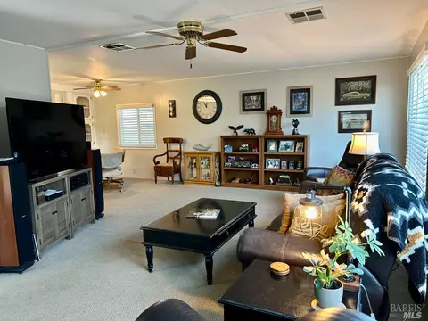 39 Camelia Dr, Napa, CA 94558 photo 10