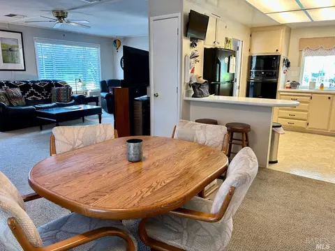 39 Camelia Dr, Napa, CA 94558 photo 14