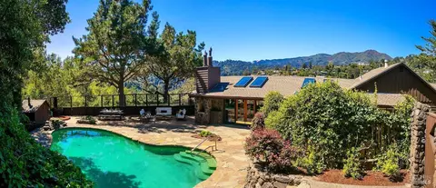 220 Del Casa Dr, Mill Valley, CA 94941