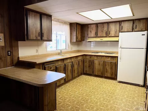 704 Sequoia St, Windsor, CA 95492 photo 7