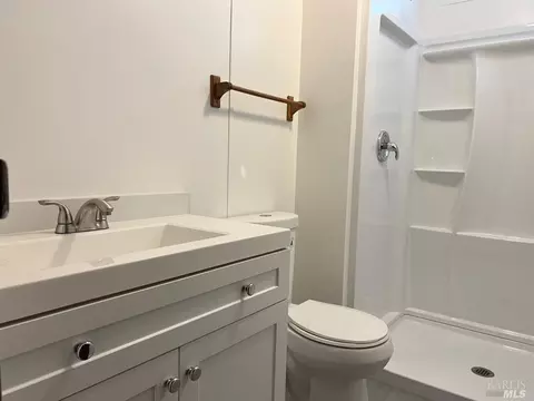 704 Sequoia St, Windsor, CA 95492 photo 19