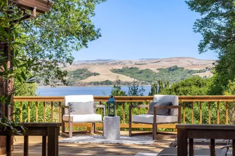 7 Glen Way, Inverness, CA 94937