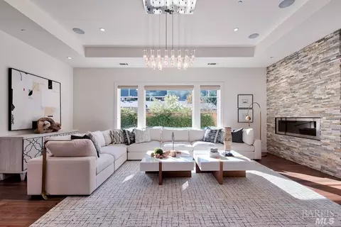 21 Eye St, San Rafael, CA 94901
