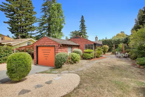 211 Scott St, Mill Valley, CA 94941 photo 3