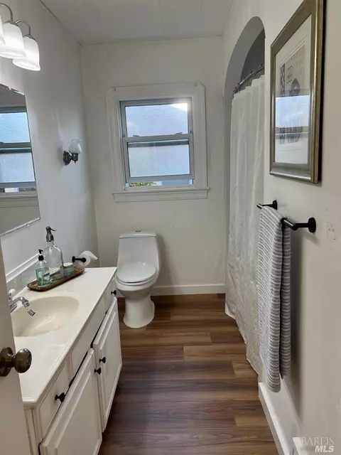1412 Alabama St, Vallejo, CA 94590 photo 8