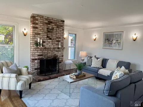 1412 Alabama St, Vallejo, CA 94590