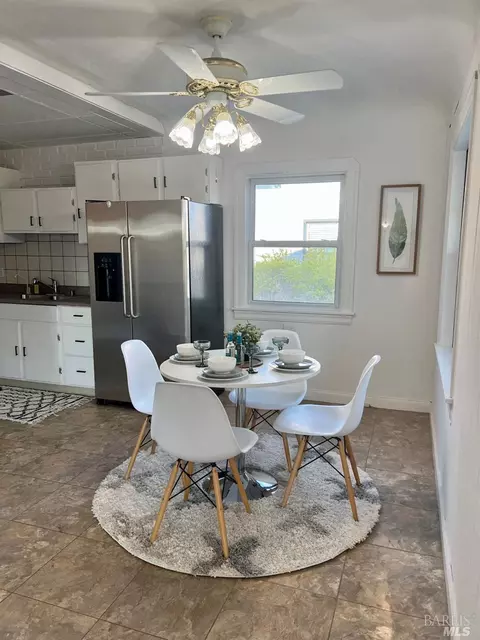 1412 Alabama St, Vallejo, CA 94590 photo 4