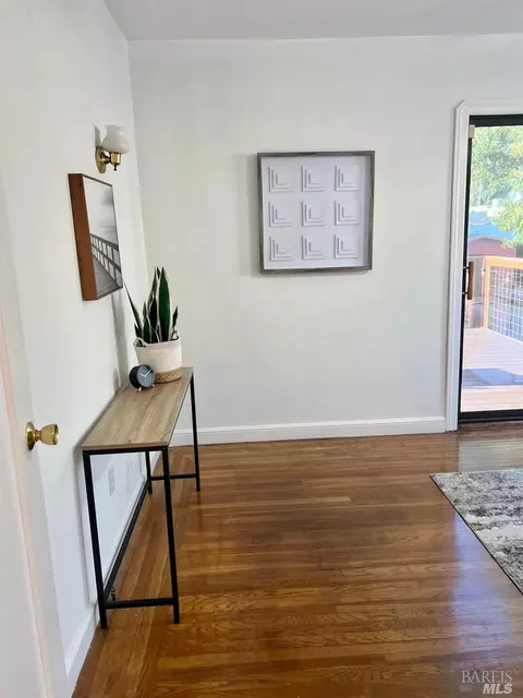 1412 Alabama St, Vallejo, CA 94590 photo 11