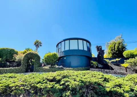 160 Stanford Ave, Mill Valley, CA 94941