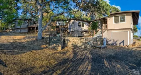 10685 Lakeshore Dr, Clearlake, CA 95422