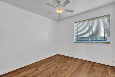 10 Parkhaven Dr, Vallejo, CA 94591 photo 20