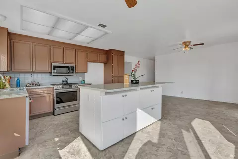 10 Parkhaven Dr, Vallejo, CA 94591 photo 12