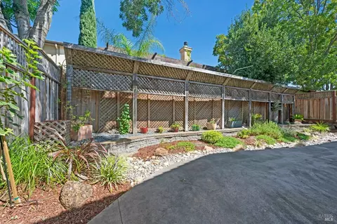1403 Birdie Dr, Windsor, CA 95492 photo 25