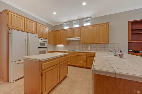 1403 Birdie Dr, Windsor, CA 95492 photo 8