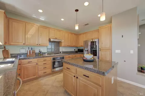 8151 Carlisle Way, Vallejo, CA 94591 photo 11