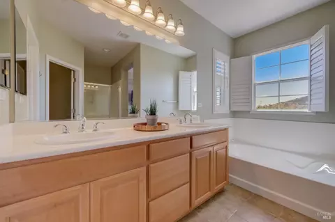 8151 Carlisle Way, Vallejo, CA 94591 photo 24