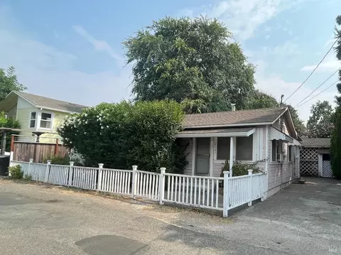 18121 Lucas Ave, Sonoma, CA 95476
