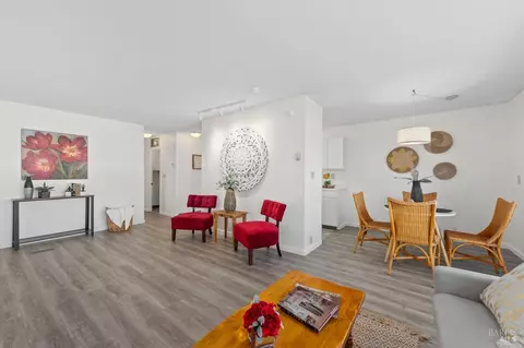 91 Cardinal Way, Santa Rosa, CA 95409