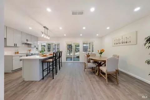 141 Inverness Dr, Vallejo, CA 94589 photo 7