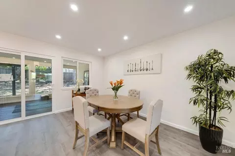 141 Inverness Dr, Vallejo, CA 94589 photo 8