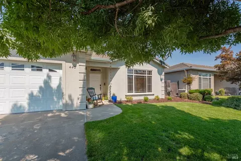 442 Kennwood Dr, Ukiah, CA 95482