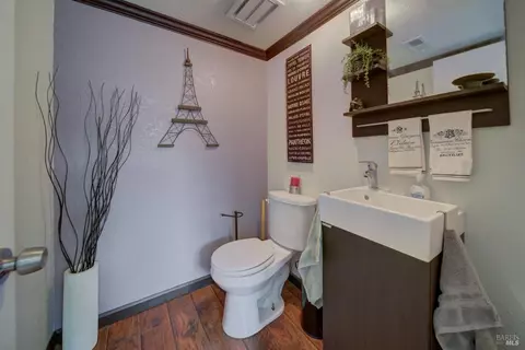 1355 Hale St, Vallejo, CA 94591 photo 15