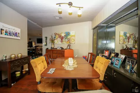98 Lemon Tree Cir, Vacaville, CA 95687 photo 11