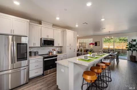 1622 Tecado Dr, Santa Rosa, CA 95403