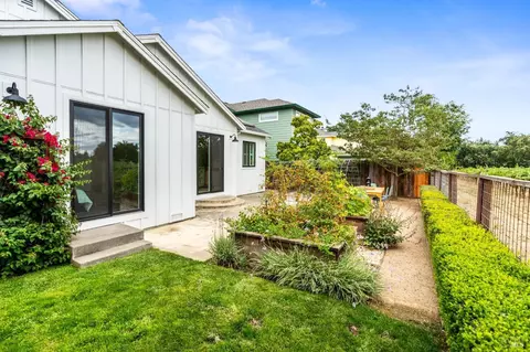 143 Moss Ln, Napa, CA 94558 photo 61
