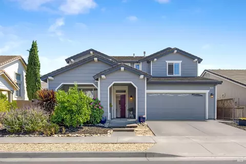 7448 14th Hole Dr, Windsor, CA 95492