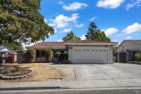 340 Pacer Ct, Vallejo, CA 94591