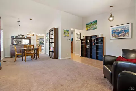 340 Pacer Ct, Vallejo, CA 94591 photo 4