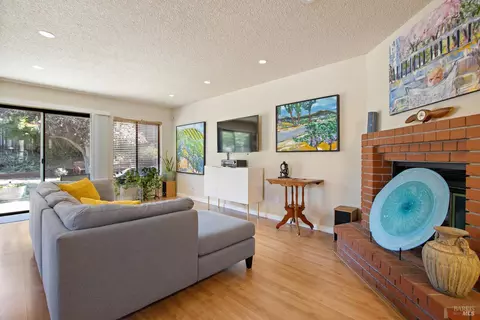 340 Pacer Ct, Vallejo, CA 94591 photo 7