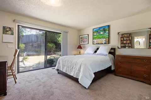 340 Pacer Ct, Vallejo, CA 94591 photo 12