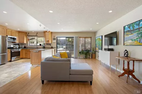 340 Pacer Ct, Vallejo, CA 94591 photo 6